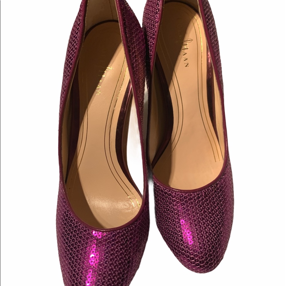 ⭐️Cole Haan Chelsea Purple Sequin Heel Pump⭐️ - Picture 5 of 14